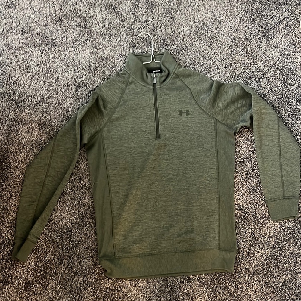 Men’s Under Armour golf sweater